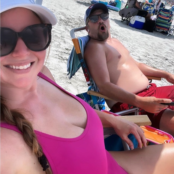 Meet your Posher, Ashley - Picture 2 of 3